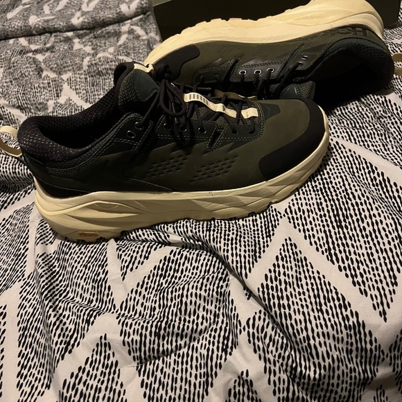 Hoka The End collab limited edition - Picture 6 of 7